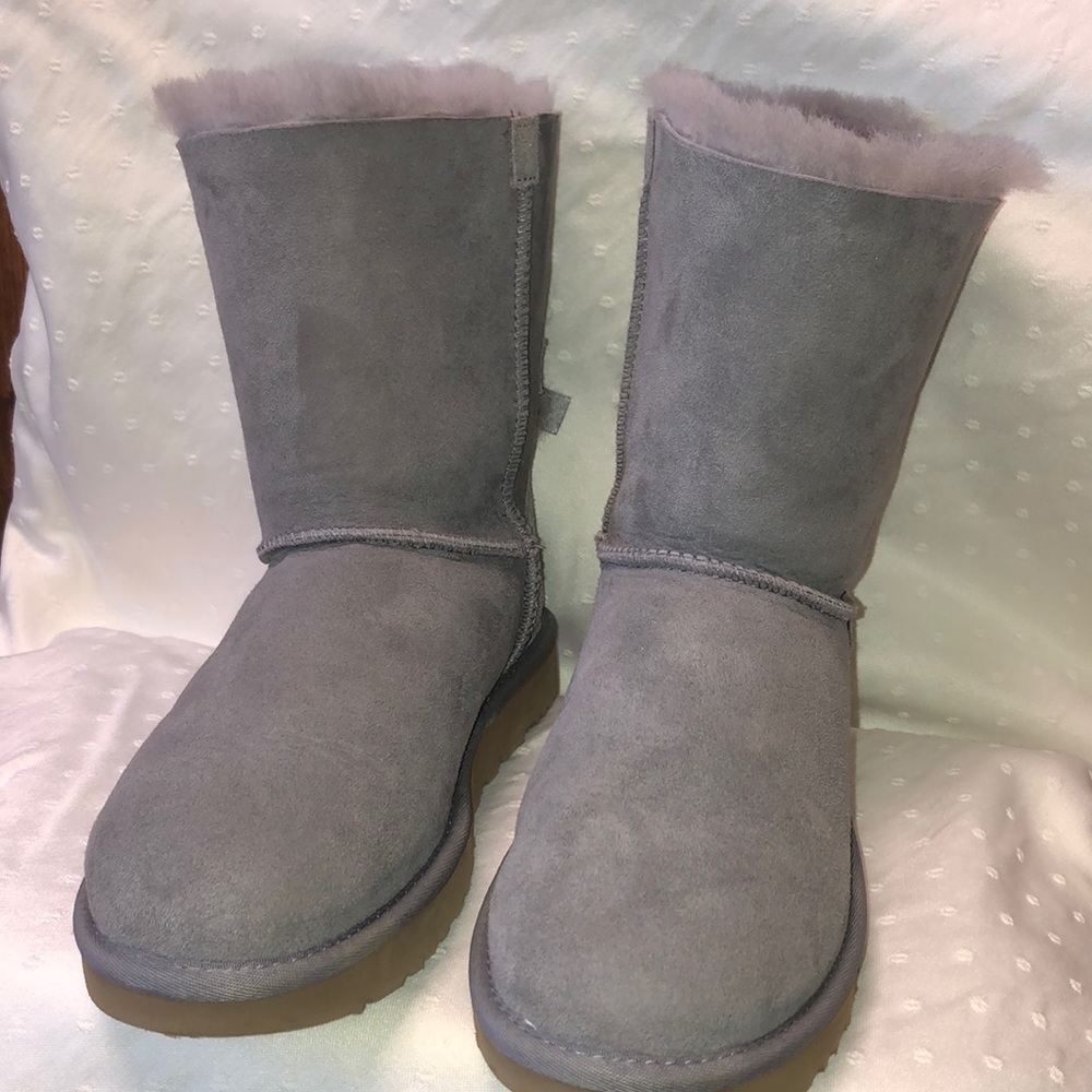 Ugg Bailey Bow II